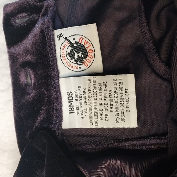 18 Mos Baby Girls Purple Velvet Dress by Ofphiladelphia Goodlad - Picture 3 of 5